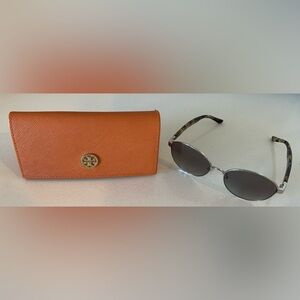 Tory Burch TY6071 Sunglasses